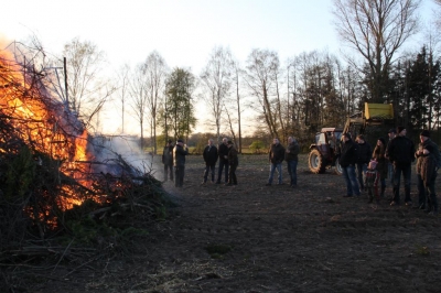 osterfeuer_08